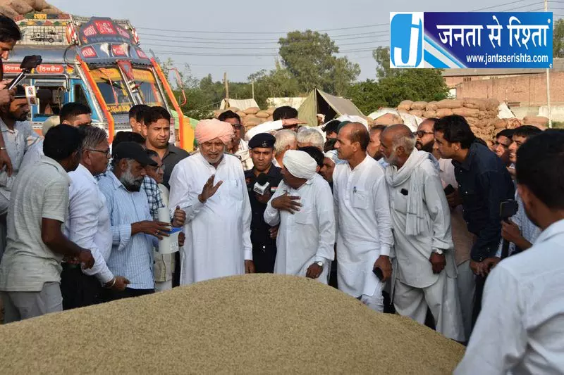 हरियाणा में धान उठान को लेकर सख्ती, जांच के निर्देश हरियाणा में धान उठान को लेकर सख्ती, जांच के निर्देश