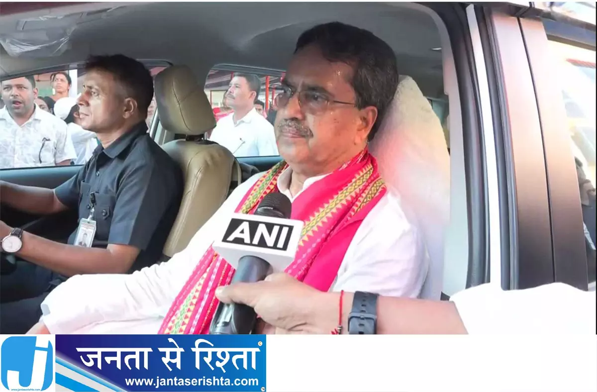 त्रिपुरा में विकास कार्यों को रफ्तार मुख्यमंत्री ने किया बड़ा ऐलान त्रिपुरा में विकास कार्यों को रफ्तार मुख्यमंत्री ने किया बड़ा ऐलान