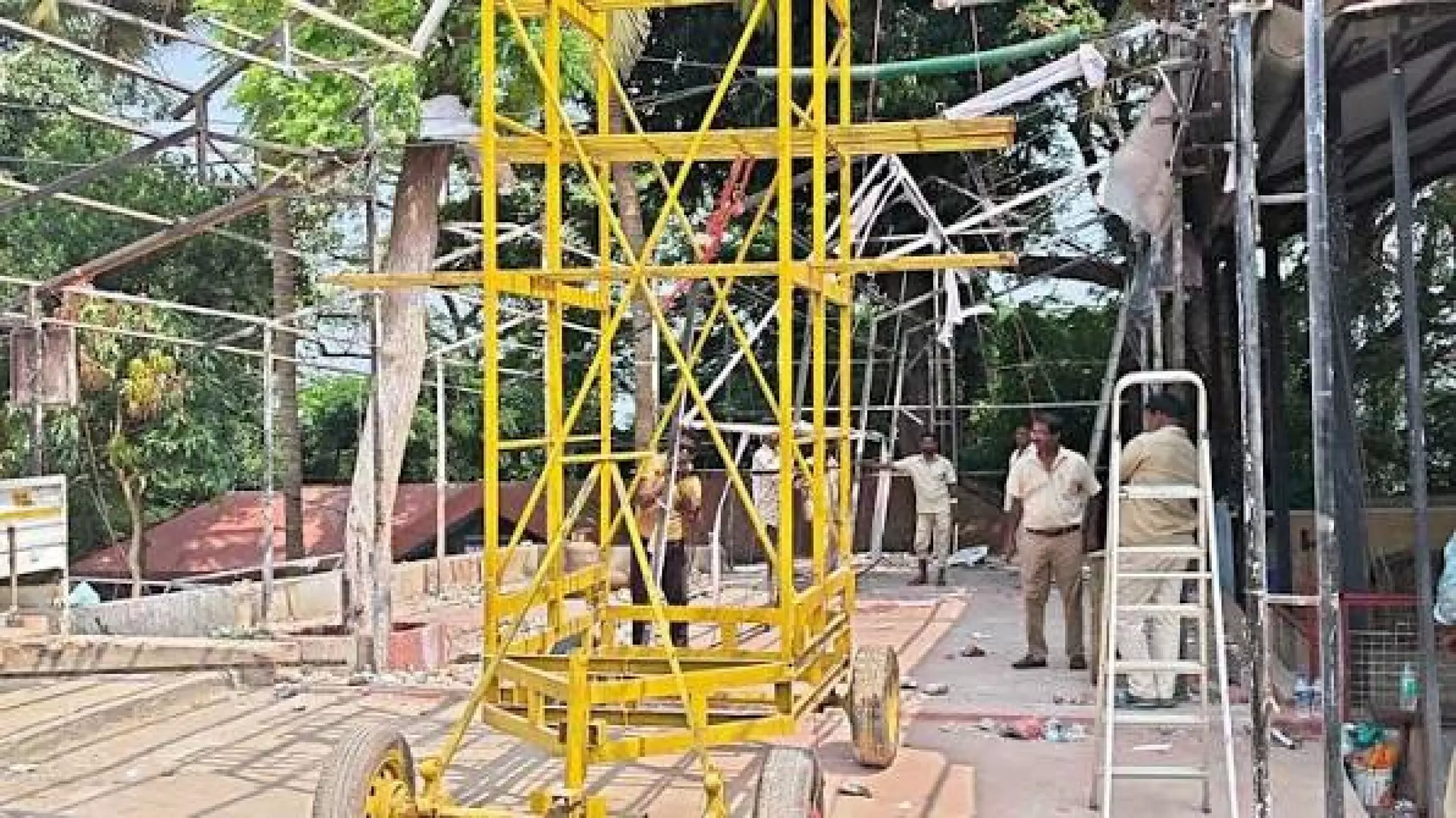 मुर्गाओ चा राजा: शेड टूटा, काउंसिल का कब्जा बाकी मुर्गाओ चा राजा: शेड टूटा, काउंसिल का कब्जा बाकी