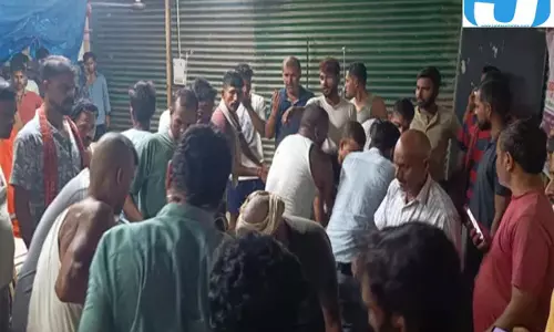 गंगा पार करते समय पलटी नाव, 13 की मौत