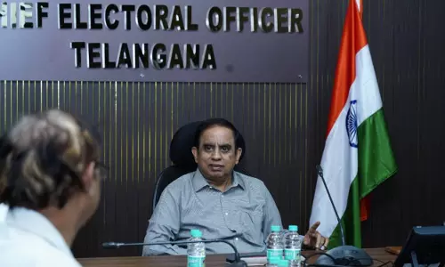 तेलंगाना में ग्रेजुएट मतदाताओं को बड़ी राहत, EPIC अनिवार्य नहीं