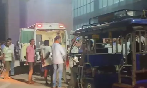 पेट्रोल-डीजल दुकान की आग ने छीनी पिता-बेटी की जिंदगी, दो की हालत गंभीर पेट्रोल-डीजल दुकान की आग ने छीनी पिता-बेटी की जिंदगी, दो की हालत गंभीर