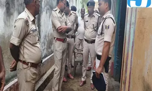 बच्चों के साथ पांच दिन पहले गांव आई थीं सीमा देवी को गोली मारकर हत्या