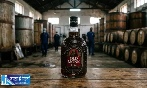 FSSAI की कार्रवाई से Old Monk को बड़ा नुकसान