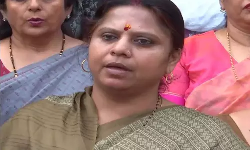 JNU की 11 छात्राओं के यौन उत्पीड़न का मामला गरमाया JNU की 11 छात्राओं के यौन उत्पीड़न का मामला गरमाया