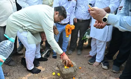 दुर्ग के ट्रांसपोर्ट नगर में 105.85 लाख रुपए की लागत से बनेगी सीसी रोड दुर्ग के ट्रांसपोर्ट नगर में 105.85 लाख रुपए की लागत से बनेगी सीसी रोड