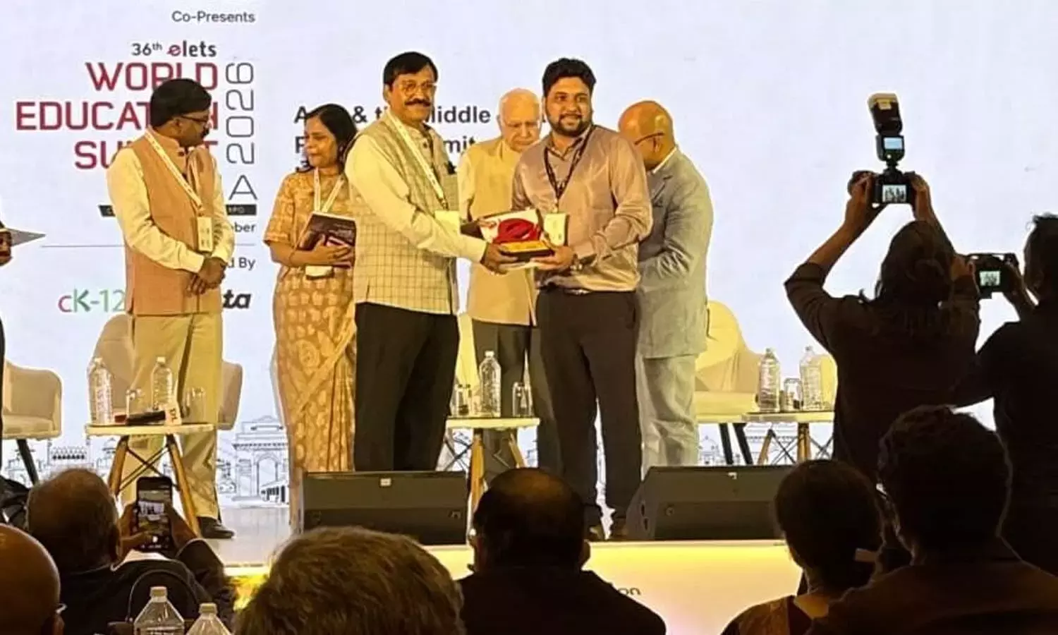 JNTUA के VC ने वर्ल्ड एजुकेशन समिट में मुख्य भाषण दिया