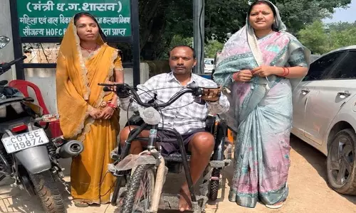 सेवा संकल्प अभियान के तहत दिव्यांग धनेश्वर साहू को मिली ट्राइसाइकिल सेवा संकल्प अभियान के तहत दिव्यांग धनेश्वर साहू को मिली ट्राइसाइकिल