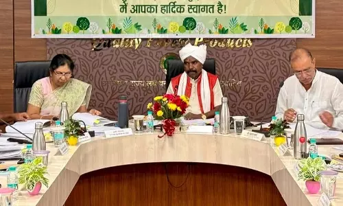 समिति प्रबंधकों और फड़मुंशियों को मिलेगी 2-2 लाख रुपए की सामाजिक सुरक्षा बीमा समिति प्रबंधकों और फड़मुंशियों को मिलेगी 2-2 लाख रुपए की सामाजिक सुरक्षा बीमा