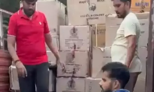 पटाखों के अवैध भंडारण पर शिकंजा, गोदाम से भारी खेप मिली