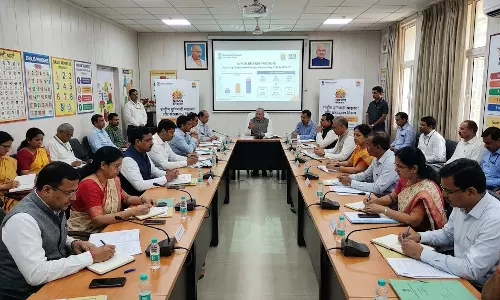 निपुण भारत मिशन के कार्यान्वयन पर बैठक आयोजित
