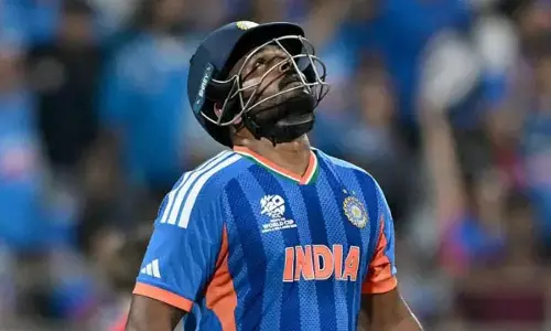 IND vs WI: 23 गेंदों में 56 रन, संजू का धमाका IND vs WI: 23 गेंदों में 56 रन, संजू का धमाका