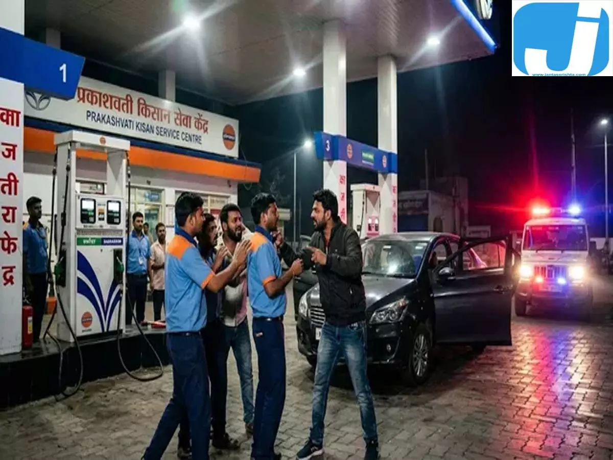 कार सवारों पर कर्मचारियों को पीटने का आरोप, बाबूगढ़ पुलिस ने दर्ज किया मामला कार सवारों पर कर्मचारियों को पीटने का आरोप, बाबूगढ़ पुलिस ने दर्ज किया मामला