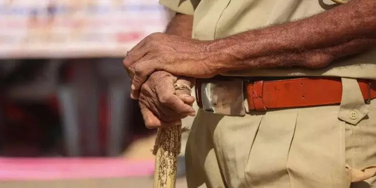 पुलिसकर्मियों पर यौन उत्पीड़न के आरोप, 9 वर्षों में 300 मामले दर्ज पुलिसकर्मियों पर यौन उत्पीड़न के आरोप, 9 वर्षों में 300 मामले दर्ज