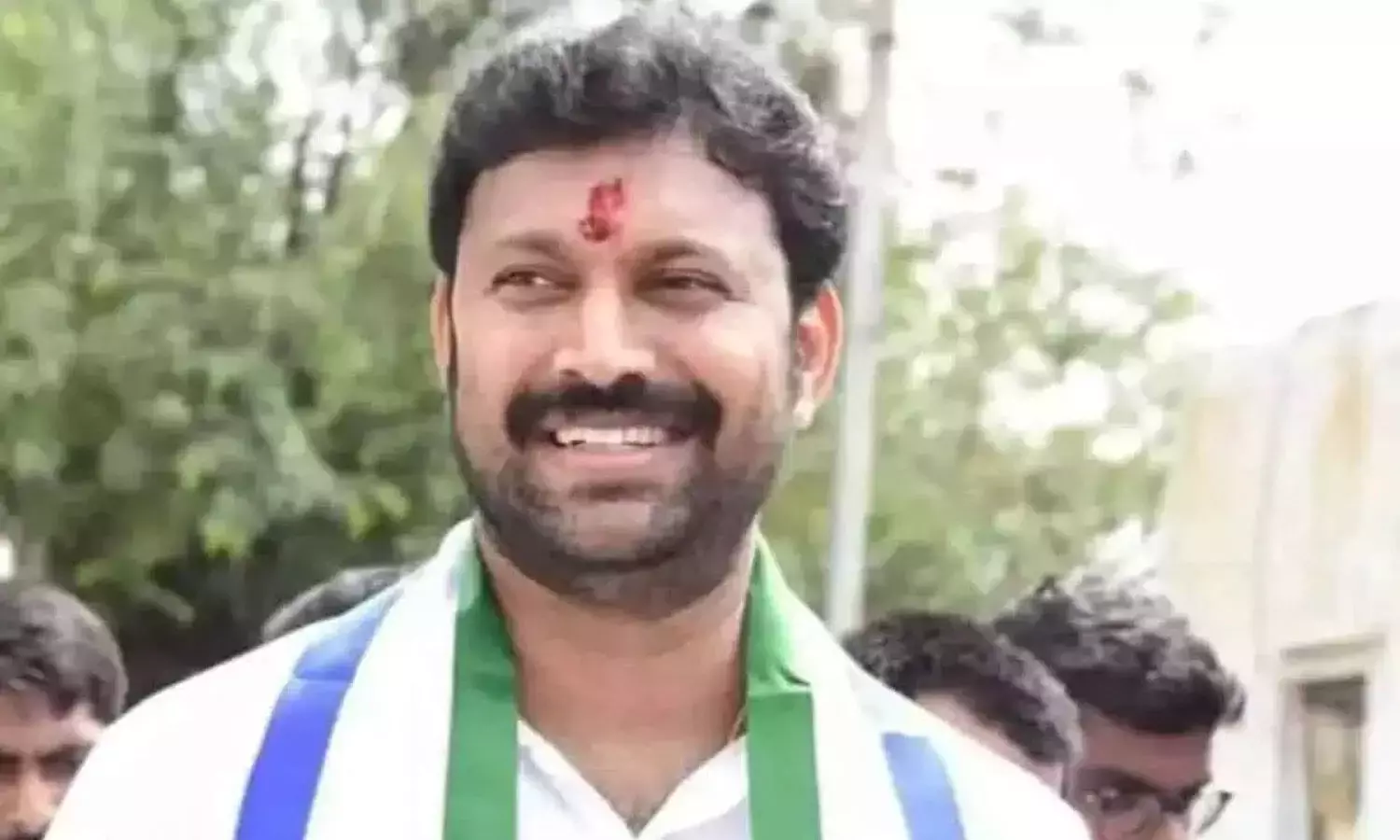 Andhra: YS अविनाश रेड्डी YS विवेका मर्डर केस में ED के सामने पेश हुए Andhra: YS अविनाश रेड्डी YS विवेका मर्डर केस में ED के सामने पेश हुए