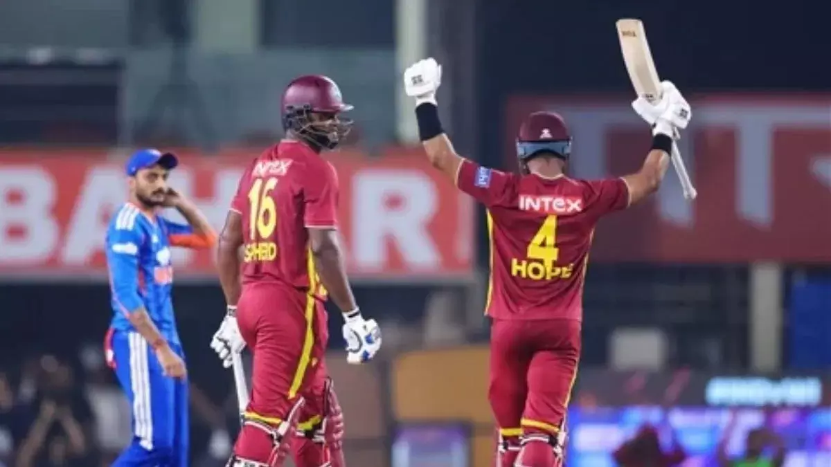 IND vs WI: होप और हेटमायर ने मचाया कोहराम IND vs WI: होप और हेटमायर ने मचाया कोहराम