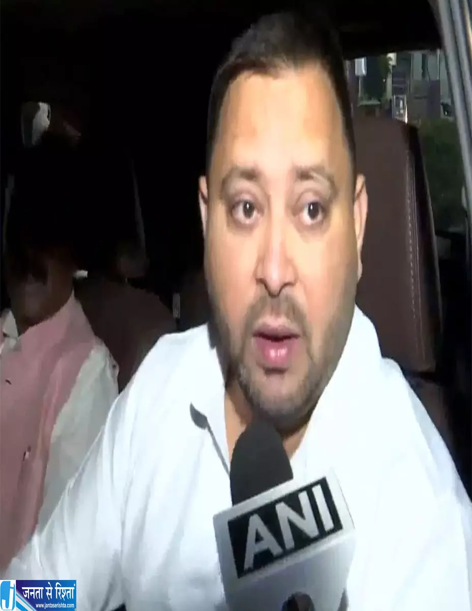 बिहार में नाव पलटने से कई बच्चों की मौत बिहार में नाव पलटने से कई बच्चों की मौत