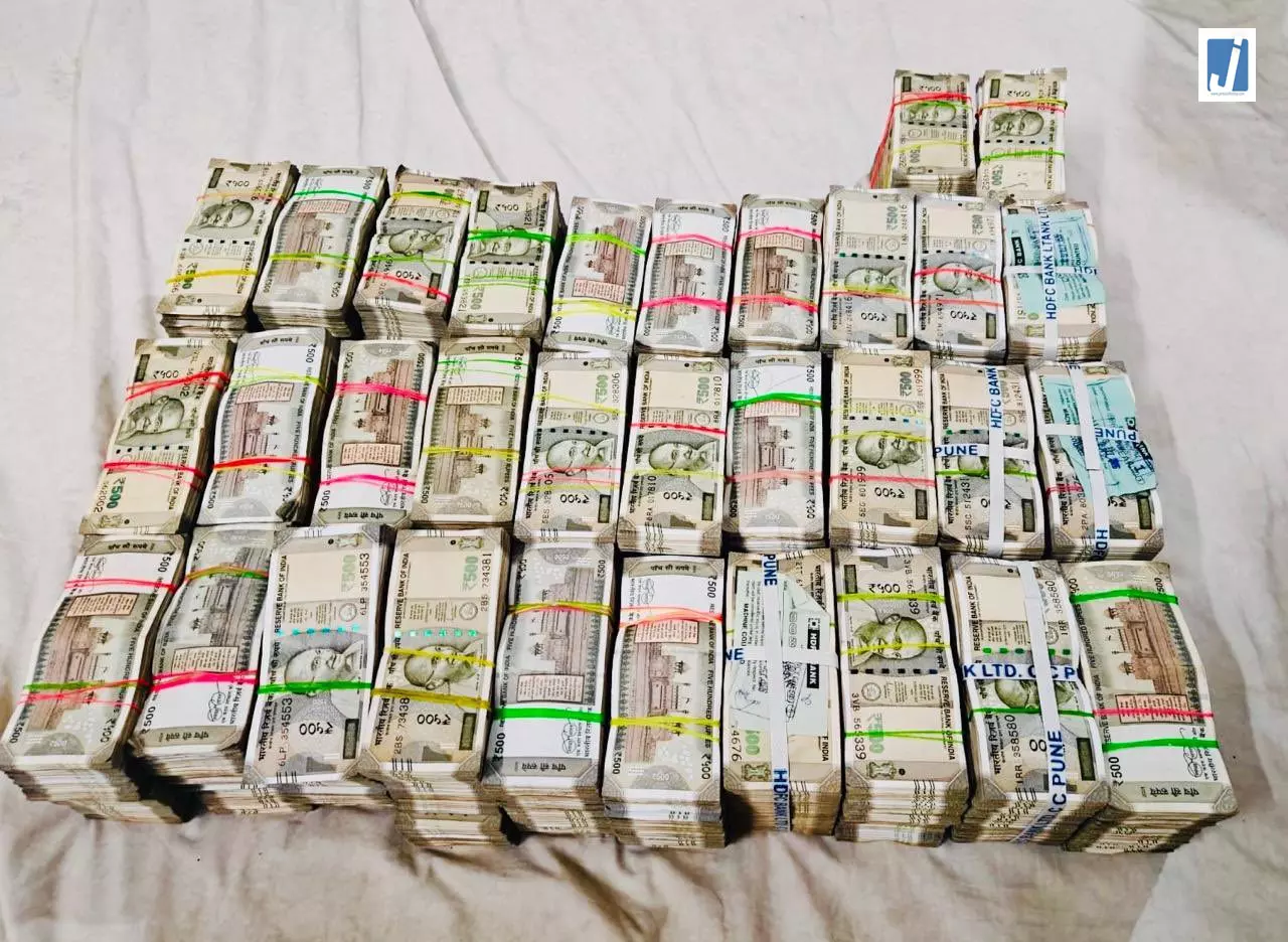 BREAKING: रक्षा क्षेत्र में बड़ा रिश्वत कांड, ₹500 करोड़ के ठेके में CBI का एक्शन BREAKING: रक्षा क्षेत्र में बड़ा रिश्वत कांड, ₹500 करोड़ के ठेके में CBI का एक्शन