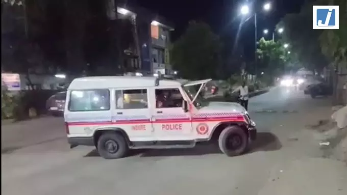सुबह 6 बजे लोकायुक्त की दबिश, प्रधान आरक्षक के 15 ठिकानों पर छापे सुबह 6 बजे लोकायुक्त की दबिश, प्रधान आरक्षक के 15 ठिकानों पर छापे