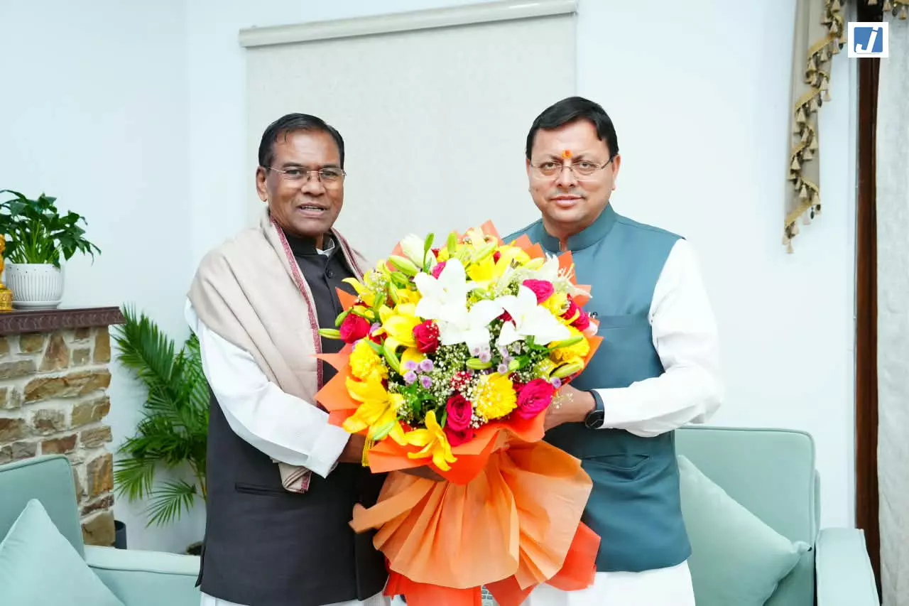 मुख्यमंत्री पुष्कर सिंह धामी से सांसद फग्गन सिंह कुलस्ते ने की शिष्टाचार भेंट मुख्यमंत्री पुष्कर सिंह धामी से सांसद फग्गन सिंह कुलस्ते ने की शिष्टाचार भेंट