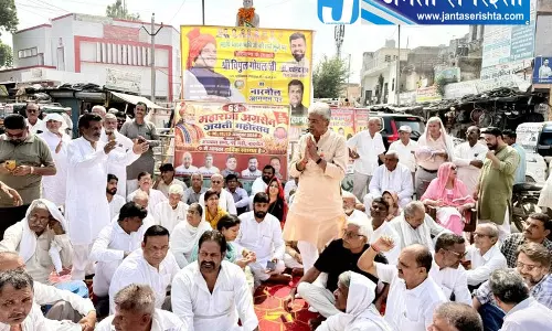 नारनौल में राजीव गांधी की प्रतिमा को लेकर विवाद, कांग्रेस ने उठाए सवाल नारनौल में राजीव गांधी की प्रतिमा को लेकर विवाद, कांग्रेस ने उठाए सवाल