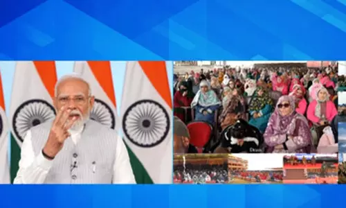 लद्दाख को मिली 3,350 करोड़ रुपए की सौगात, पीएम मोदी ने कहा- नई पीढ़ी पर सरकार का विशेष ध्यान लद्दाख को मिली 3,350 करोड़ रुपए की सौगात, पीएम मोदी ने कहा- नई पीढ़ी पर सरकार का विशेष ध्यान