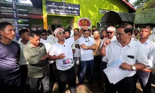 Assam: मरीज की मौत पर प्रदर्शन, 10 लाख मुआवजे की मांग