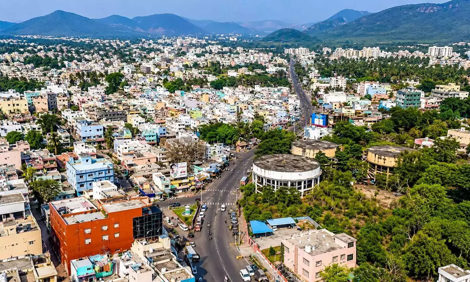 विजयवाड़ा ग्रामीण एमपीटीसी क्षेत्रों में राज्य का सबसे बड़ा मंडल बनकर उभरा है विजयवाड़ा ग्रामीण एमपीटीसी क्षेत्रों में राज्य का सबसे बड़ा मंडल बनकर उभरा है
