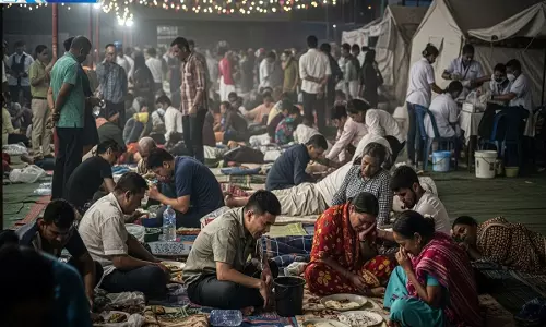 सामूहिक भोज के बाद गांव में हड़कंप, 25 बीमार सामूहिक भोज के बाद गांव में हड़कंप, 25 बीमार