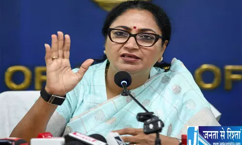 दिल्ली की CM रेखा गुप्ता को बड़ी राहत पुलिस ने दी क्लीन चिट दिल्ली की CM रेखा गुप्ता को बड़ी राहत पुलिस ने दी क्लीन चिट