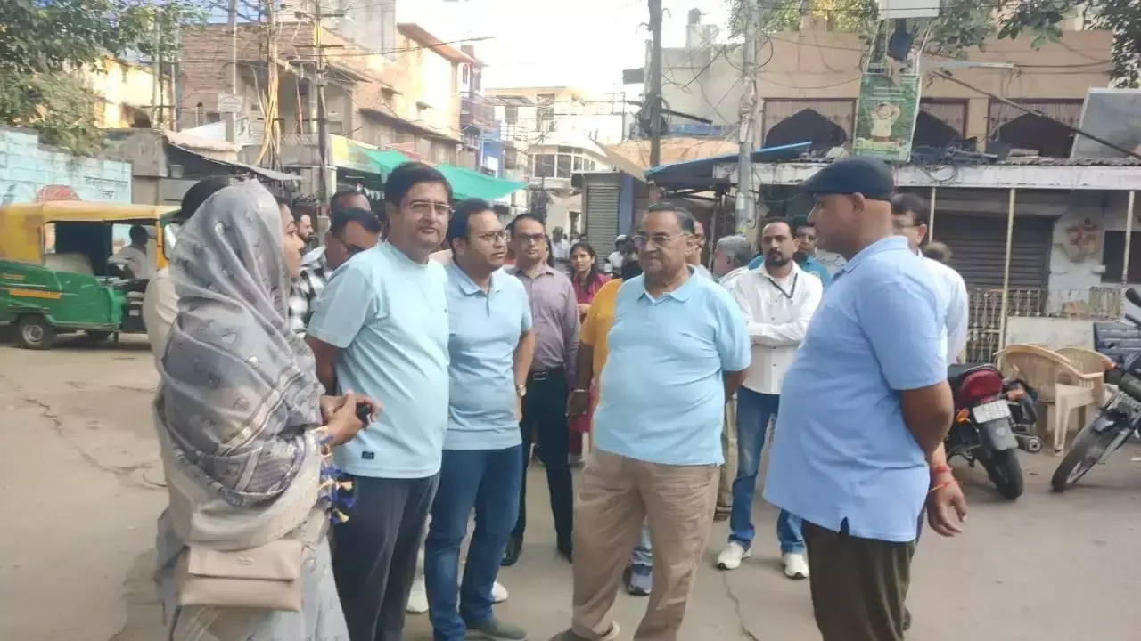 दशहरे को लेकर महापौर मेहता ने परखा राम सवारी मार्ग