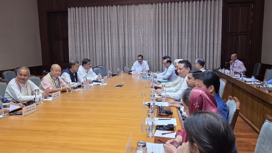 अरुणाचल सांसद ने उठाई हिमालयी जल संकट की आवाज अरुणाचल सांसद ने उठाई हिमालयी जल संकट की आवाज