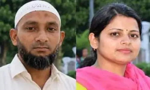 प्रेमी की हत्या, पति-पत्नी गिरफ्तार प्रेमी की हत्या, पति-पत्नी गिरफ्तार