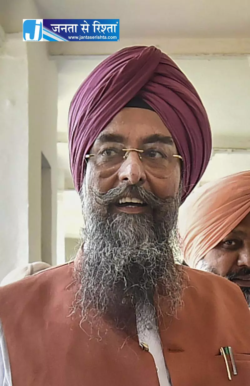 फरीदकोट में संधवां को झेलनी पड़ी नाराजगी, बेअदबी मामले पर घिरी सरकार फरीदकोट में संधवां को झेलनी पड़ी नाराजगी, बेअदबी मामले पर घिरी सरकार