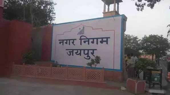 परिसीमन के बाद जुड़े गांवों में दीपावली पर स्ट्रीट लाइट का संकट परिसीमन के बाद जुड़े गांवों में दीपावली पर स्ट्रीट लाइट का संकट