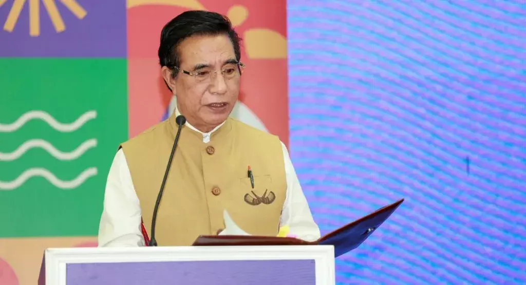 मिजोरम पर्यटन: रेल सेवा शुरू होने के बाद पहुंचे 6 लाख सैलानी मिजोरम पर्यटन: रेल सेवा शुरू होने के बाद पहुंचे 6 लाख सैलानी