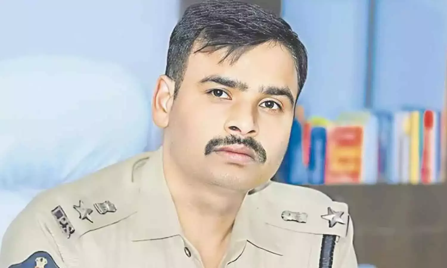 Andhra: एसपी ने स्थानीय निकाय चुनाव के लिए सुरक्षा व्यवस्था का निरीक्षण किया Andhra: एसपी ने स्थानीय निकाय चुनाव के लिए सुरक्षा व्यवस्था का निरीक्षण किया