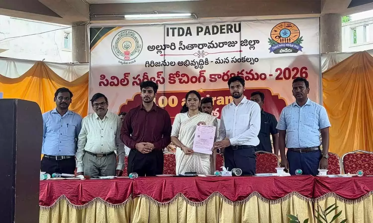 Andhra: ITDA पडेरू ने तक्षशिला IAS अकादमी के साथ साझेदारी की Andhra: ITDA पडेरू ने तक्षशिला IAS अकादमी के साथ साझेदारी की