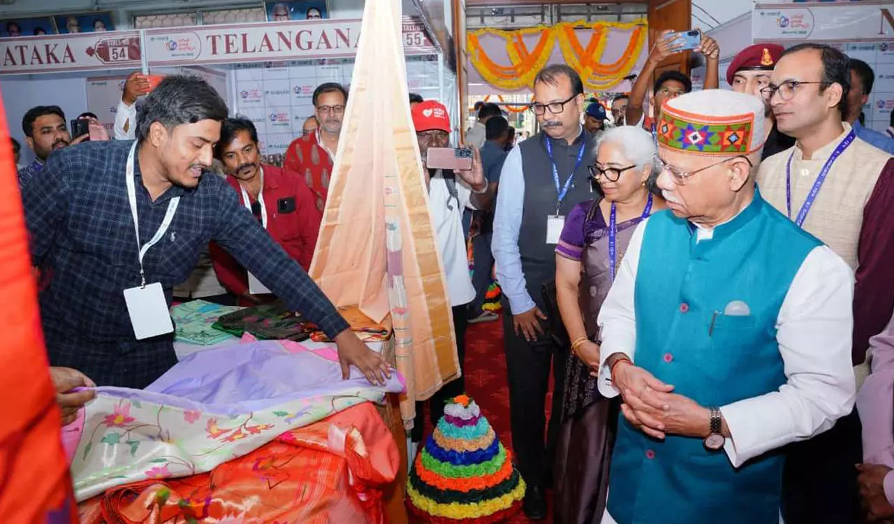 नाबार्ड मेला: 19,000 दर्शक पहुंचे, 2 करोड़ रुपये का कारोबार नाबार्ड मेला: 19,000 दर्शक पहुंचे, 2 करोड़ रुपये का कारोबार