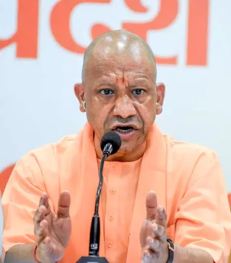 योगी सरकार के लगातार प्रयास से 9 लाख रुपए से अधिक रूफटॉप सोलर प्लांट स्थापित योगी सरकार के लगातार प्रयास से 9 लाख रुपए से अधिक रूफटॉप सोलर प्लांट स्थापित