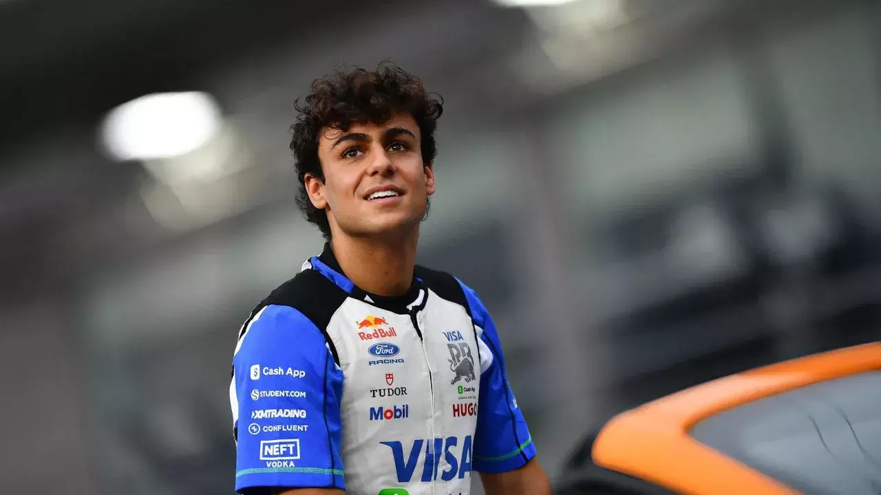 F1 ड्राइवर लिंडब्लाड बोले- गिल संग बातचीत रही खास F1 ड्राइवर लिंडब्लाड बोले- गिल संग बातचीत रही खास