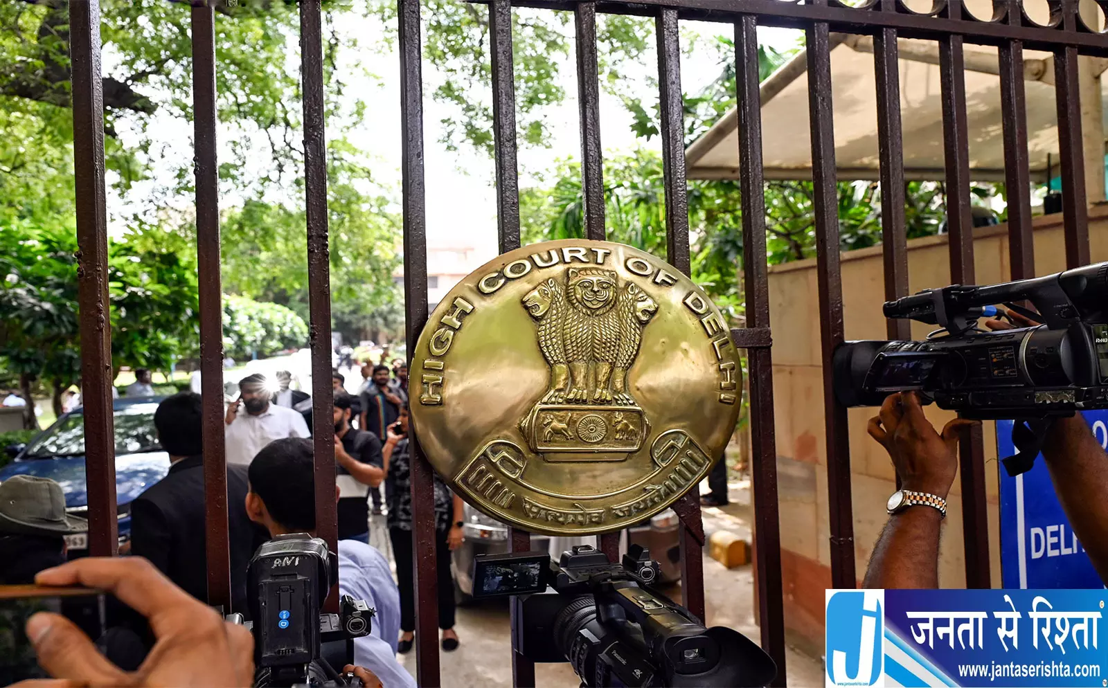 गैंगरेप केस में महिला भी हो सकती है आरोपी दिल्ली हाईकोर्ट का बड़ा फैसला गैंगरेप केस में महिला भी हो सकती है आरोपी दिल्ली हाईकोर्ट का बड़ा फैसला