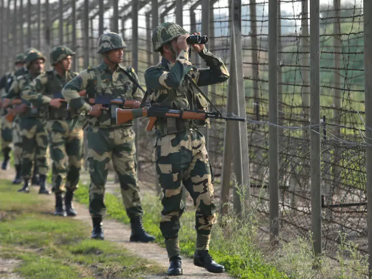 PoK में 500 आतंकी सक्रिय, भारतीय सेना हाई अलर्ट पर PoK में 500 आतंकी सक्रिय, भारतीय सेना हाई अलर्ट पर