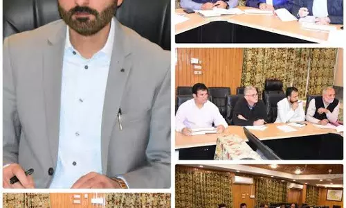 श्रीनगर में ट्रैफिक जाम से राहत की तैयारी, SMC ने की समीक्षा श्रीनगर में ट्रैफिक जाम से राहत की तैयारी, SMC ने की समीक्षा