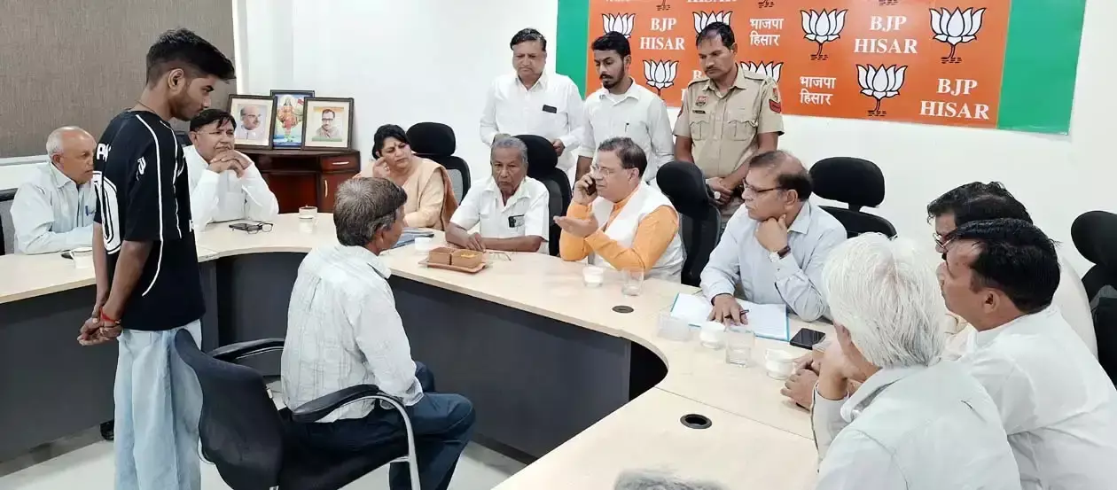 सरकार की प्राथमिकता जनता की समस्याओं का समाधान : डॉ. कमल गुप्ता सरकार की प्राथमिकता जनता की समस्याओं का समाधान : डॉ. कमल गुप्ता