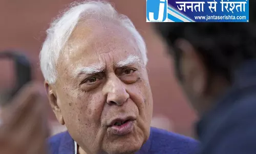 सुप्रीम कोर्ट में कपिल सिब्बल का बड़ा बयान, राहुल गांधी की पैरवी करेंगे
