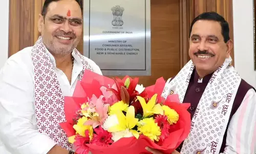 भजनलाल शर्मा ने केंद्रीय मंत्रियों के सामने उठाए विकास परियोजनाओं के मुद्दे भजनलाल शर्मा ने केंद्रीय मंत्रियों के सामने उठाए विकास परियोजनाओं के मुद्दे