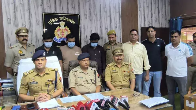 ग्रेटर नोएडा में 3 करोड़ की चोरी का खुलासा, 3172 पेटीएम मशीनें बरामद