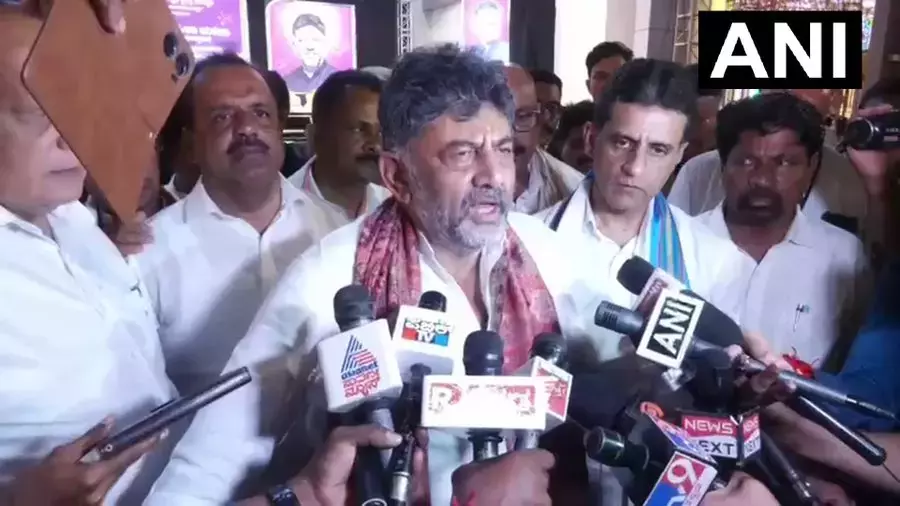गन्ना आंदोलन जारी रहने पर मुख्यमंत्री डीके शिवकुमार ने किसानों से धैर्य रखने की अपील की
