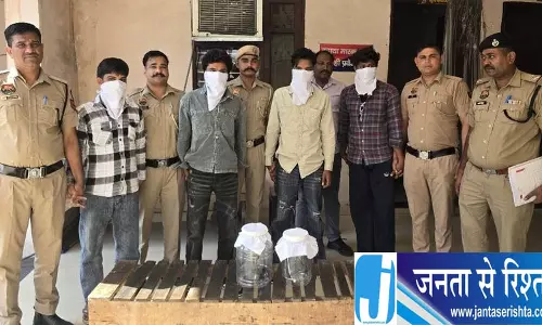 यमुनानगर में 4 गिरफ्तार, 2 अवैध पिस्तौल बरामद यमुनानगर में 4 गिरफ्तार, 2 अवैध पिस्तौल बरामद